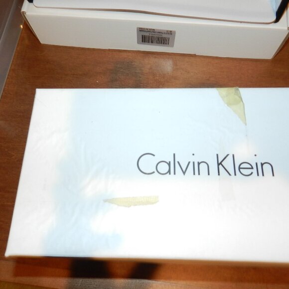 NEW Calvin Klein Vallina Red Patent Slide Mule Heels Size 7 - Picture 14 of 14